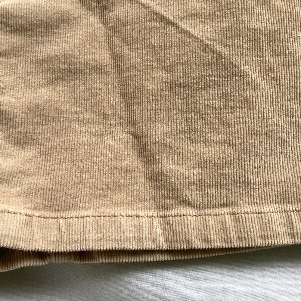 Vineyard Vines Tan Mini Skirt - Picture 2 of 7